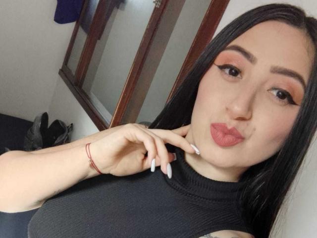 JuliethCruz - Sexe cam en vivo - 27983408