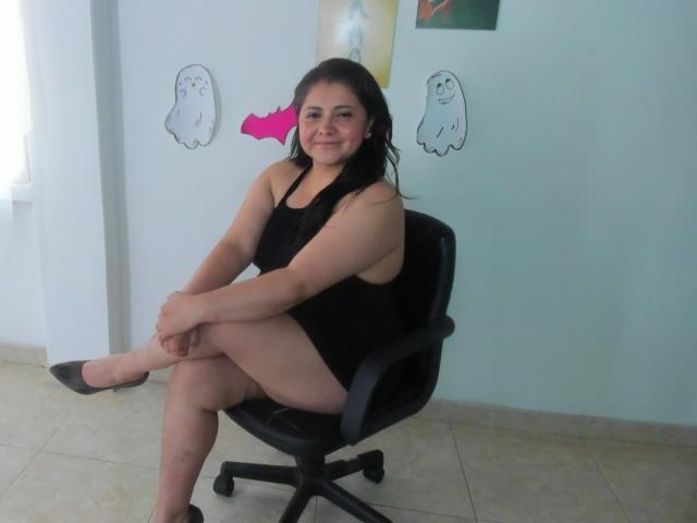 TiffanyAmazing - Live sex cam - 27983690