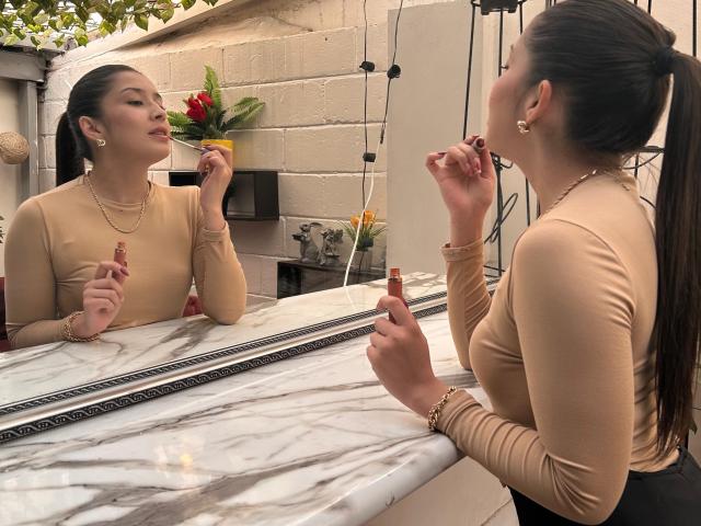 EmmaLombardi - Live porn &amp; sex cam - 27984500