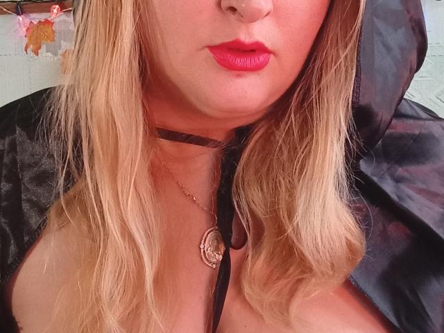 KelliRedhaer - Live porn &amp; sex cam - 27984554