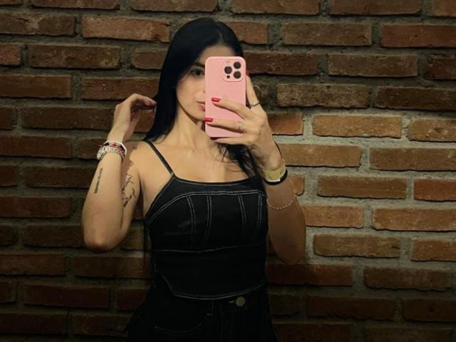 IsabellaJames - Camera khiêu dâm &amp; quyến rũ trực tiếp - 27985649