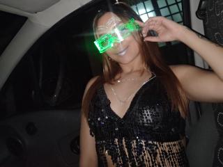 SaarahJones - Live sex cam - 27986015