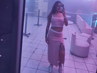 SaarahJones - Live sex cam - 27986063