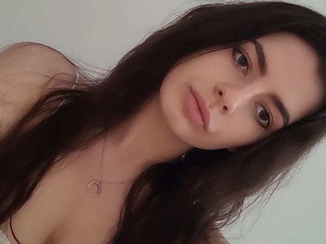 CarliHot - Live sex cam - 27991028