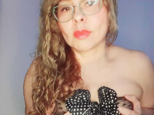 MiaAmoretti - Live porn &amp; sex cam - 27994511