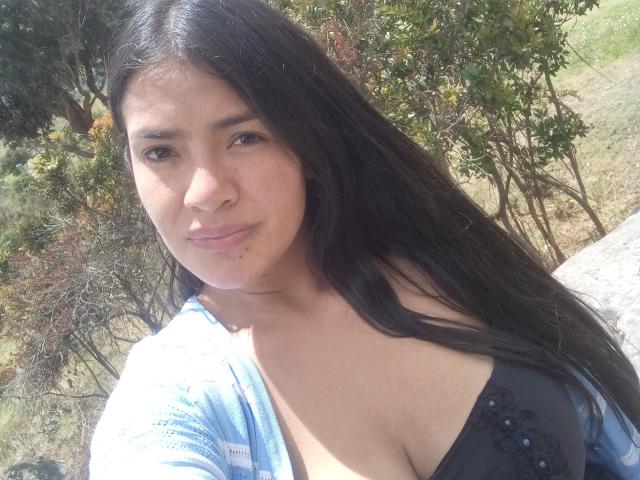 ArianithaXox - Live sexe cam - 27995723