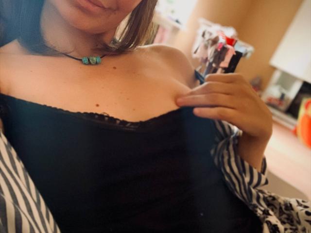ElizavetaCream - Live sex cam - 27997430