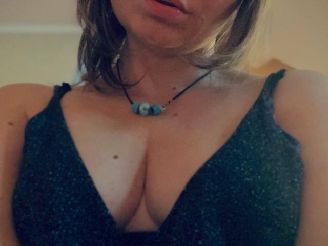 ElizavetaCream - Sexe cam en vivo - 27997442