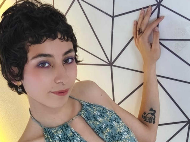 EmilyAllen - Sexe cam en vivo - 27999197