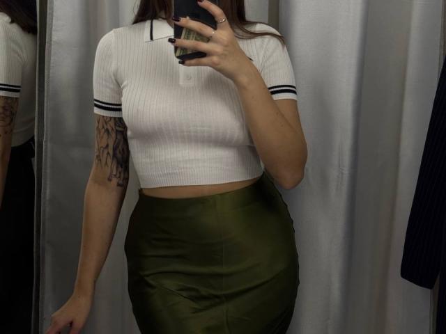 HotCaramelsDuo - Live porn &amp; sex cam - 28002146