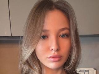 EiraKilian - Live sexe cam - 28002203