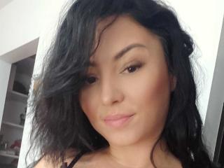 AmelyBrown - Live sex cam - 28002911