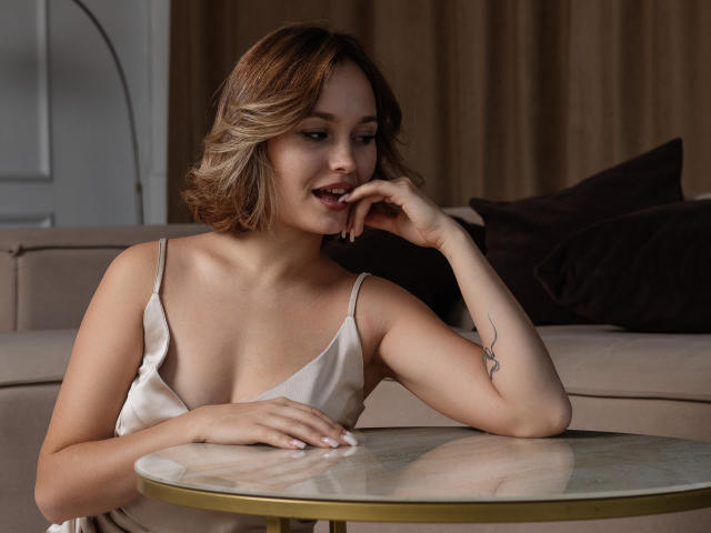 BrittanySweet - Sexe cam en vivo - 28003601