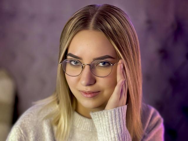CarolFlexy - Live porn &amp; sex cam - 28005245