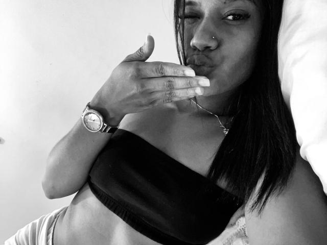 HottieLoveTime - Live sex cam - 28005938