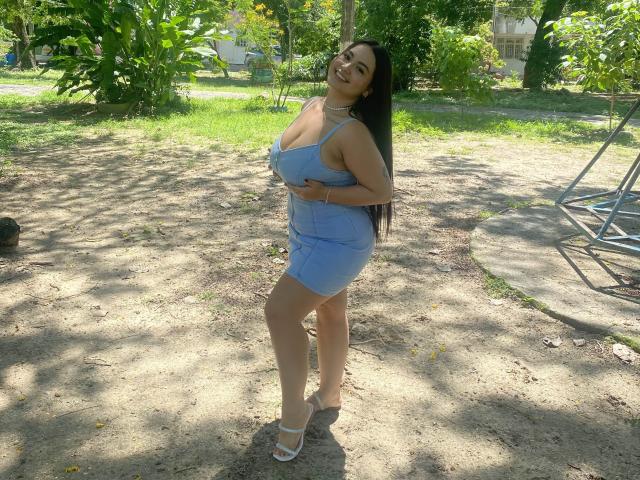 EvelinLombardi - Live sex cam - 28006175