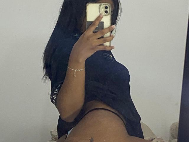 HottieLoveTime - Sexe cam en vivo - 28006232