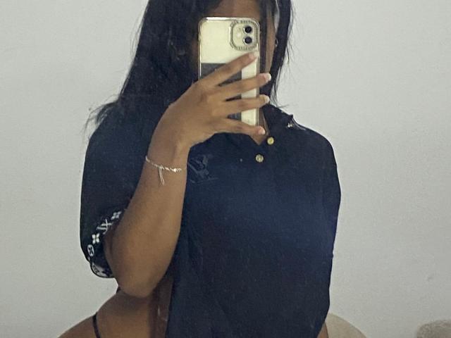 HottieLoveTime - Live sex cam - 28006250