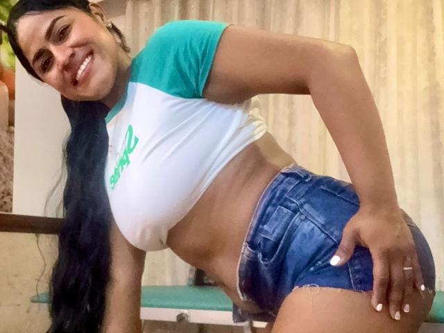 IvannaDuran - Sexe cam en vivo - 28007084