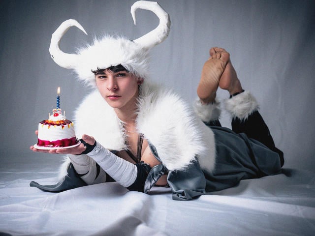 LukeHowlandy - Live porn &amp; sex cam - 28007585