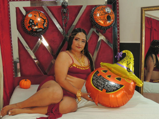 MicaelaHot - Live sex cam - 28011362