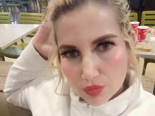 GiuliaAddams - сексуальная веб-камера в реальном времени - 28013084
