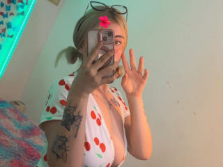 SammyViolet - Live sex cam - 28015001