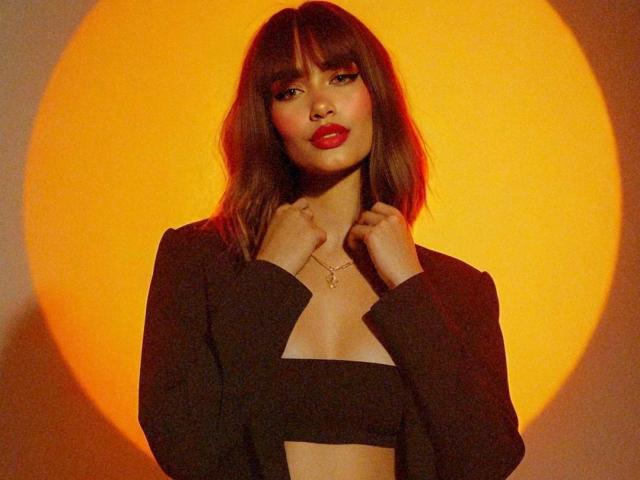 IsabelaLoben - сексуальная веб-камера в реальном времени - 28018037