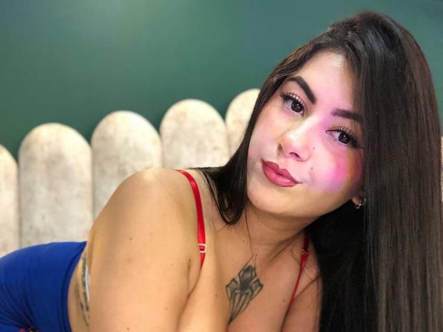 AlanaaWalker - Live Sex Cam - 28018268