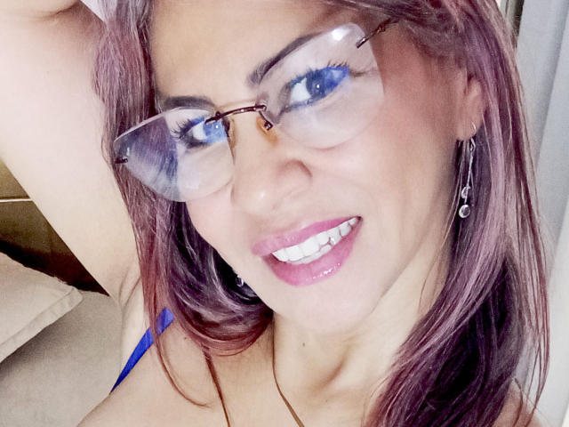 BrigiteWalsh - Sexe cam en vivo - 28018877