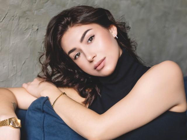 OliviaCluff - Live sex cam - 28021970