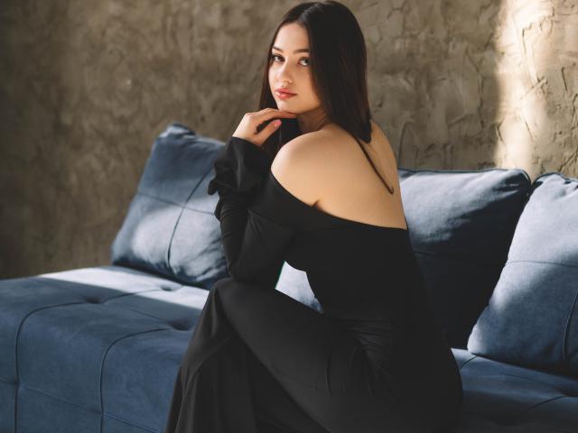 ChristinaBliss - Live sexe cam - 28022801