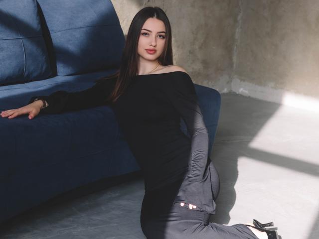 ChristinaBliss - Live sexe cam - 28022804