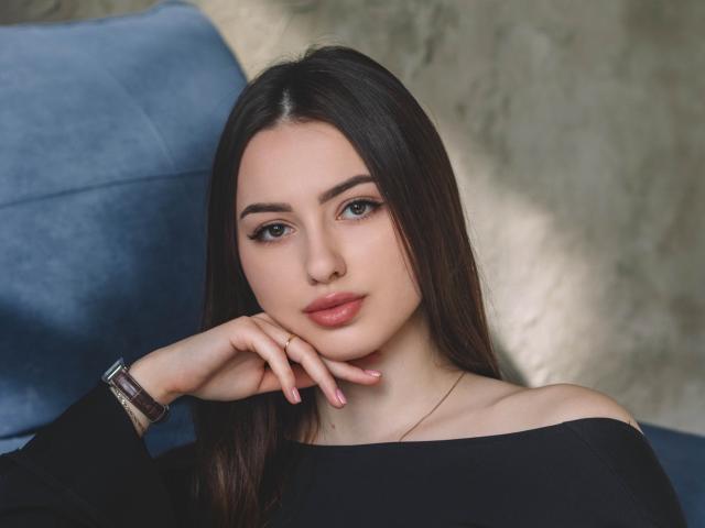 ChristinaBliss - Sexe cam en vivo - 28022813