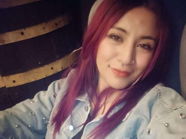 LarissaMiller - Sexe cam en vivo - 28022885