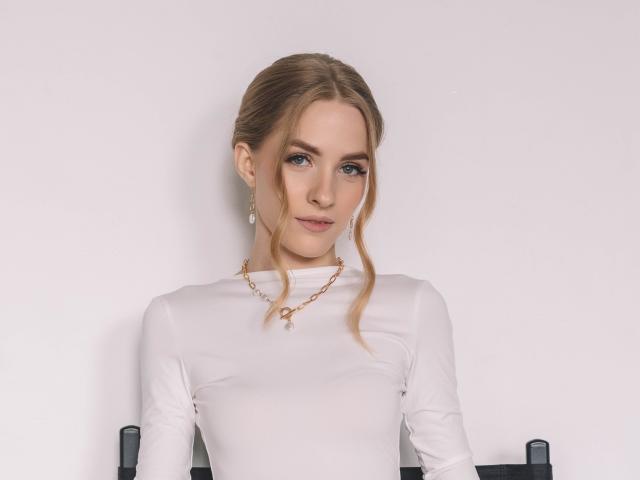 EvaDaly - Live sexe cam - 28022942