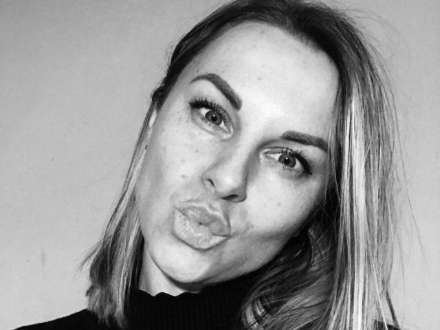 BelleLisaG - сексуальная веб-камера в реальном времени - 28023290