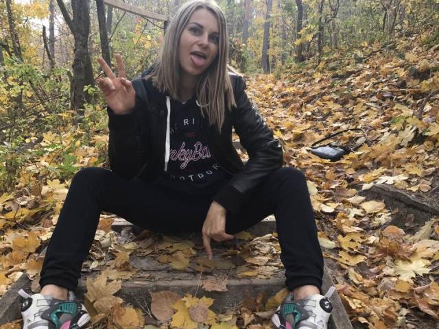 BelleLisaG - Sexe cam en vivo - 28023329