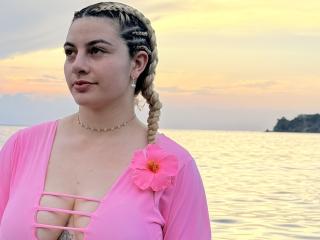 AtheneaRossi - Live porn &amp; sex cam - 28024574