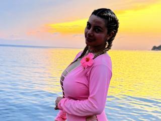 AtheneaRossi - Live sex cam - 28024667