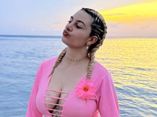 AtheneaRossi - Live sex cam - 28024694