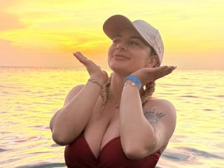 AtheneaRossi - Live sex cam - 28024808