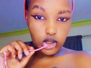 BustyMela - Sexe cam en vivo - 28026473