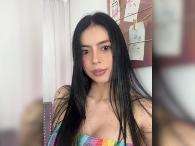 IsabellaJames - Live sexe cam - 28028468