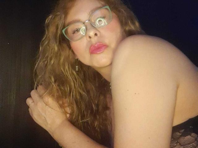 MiaAmoretti - Live sex cam - 28028714