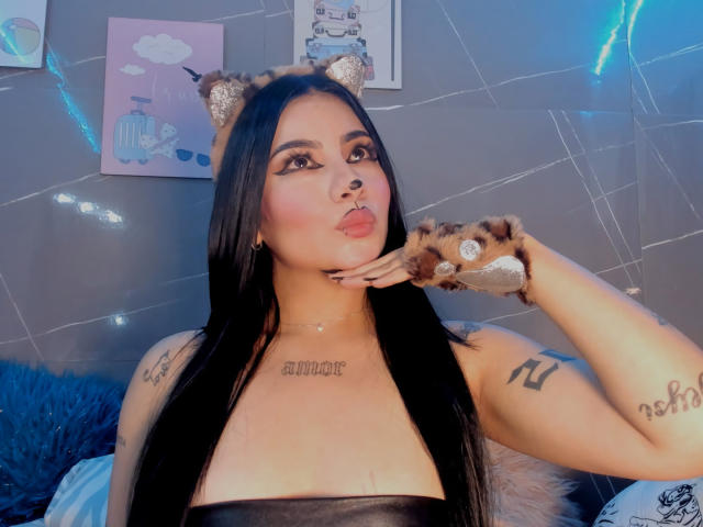 NatallieBlue - Live porn &amp; sex cam - 28032683