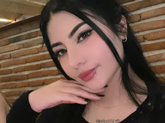 NatallieBlue - Live sex cam - 28032716