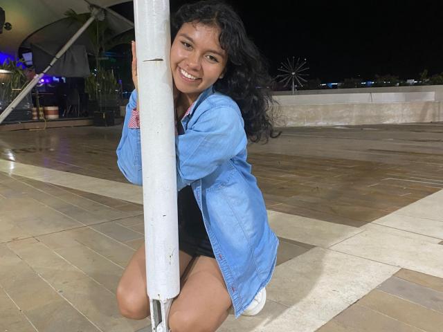 JuliaBennett - Live sex cam - 28033871