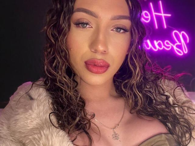 LindaHotx - Live porn &amp; sex cam - 28035014