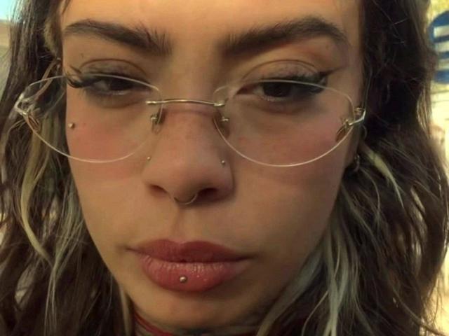 LunaRoses-hot - Sexe cam en vivo - 28035653